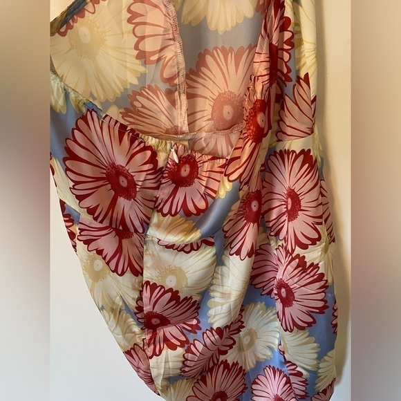 Double Crazy Floral Print Tied Backless Slit Hem Bodycon Dress - Picture 7 of 10